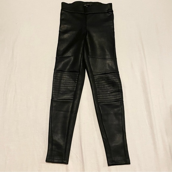Dynamite Black Faux Leather Leggings Size XS - Picture 15 of 16